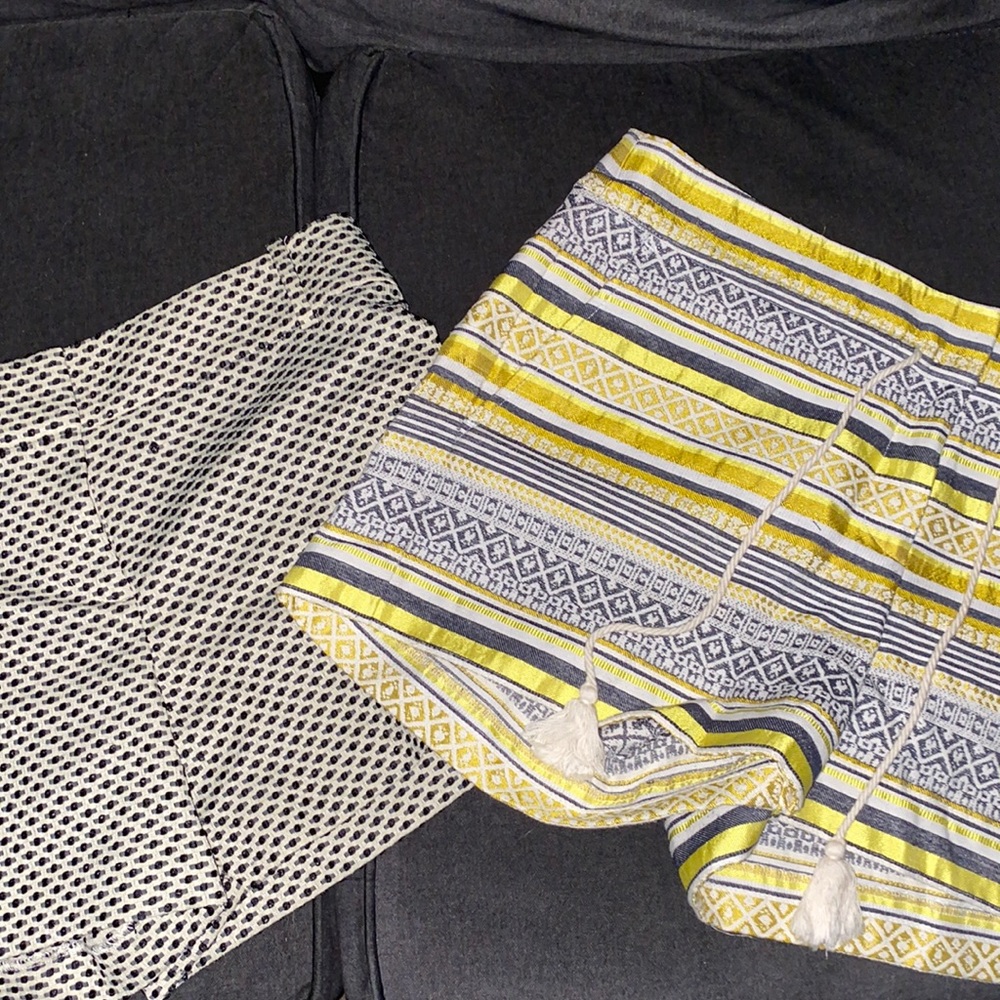 2 Loft Shorts